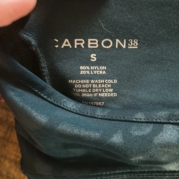 Carbon38 Action Bra 2.0 in Leopard Takara Shine - Picture 4 of 8